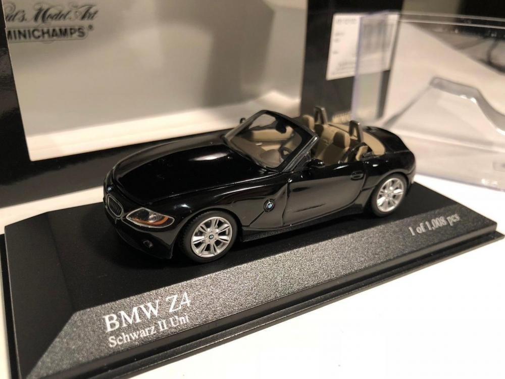 43-minichamps-bmw-e85.jpg